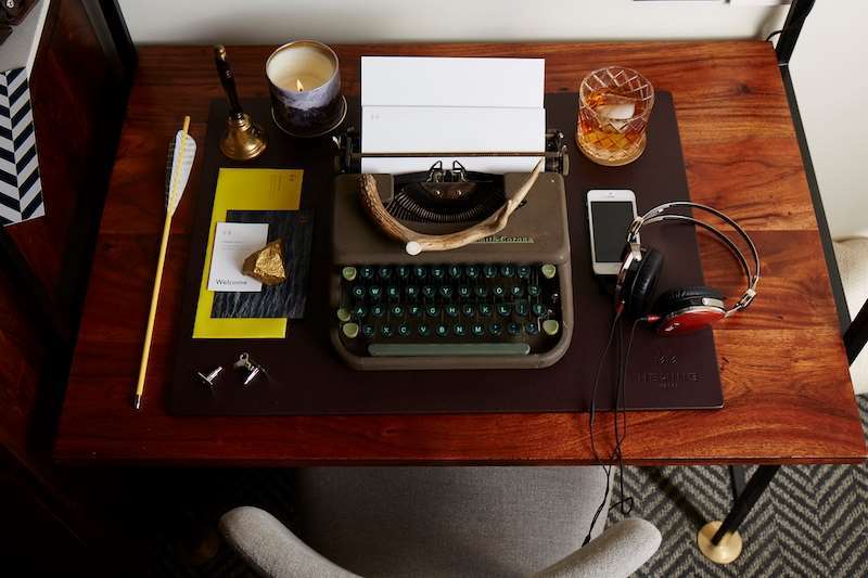 Hewing Hotel Minneapolis Room photo